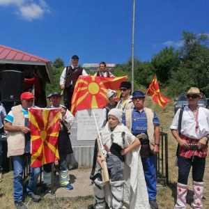 IMG-49522bb6e5e9f9c7d9dedd94edf33046-V