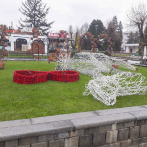 Prednovogodisno_ukrasuvanje_12072021007 Prednovogodisno_ukrasuvanje_12072021007